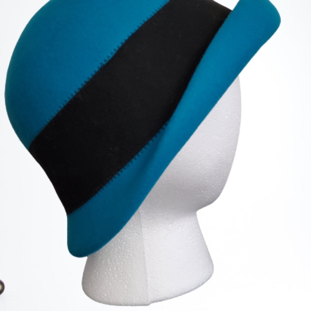 WOMEN WINTER CLOCHE HAT - Picture 3 of 7